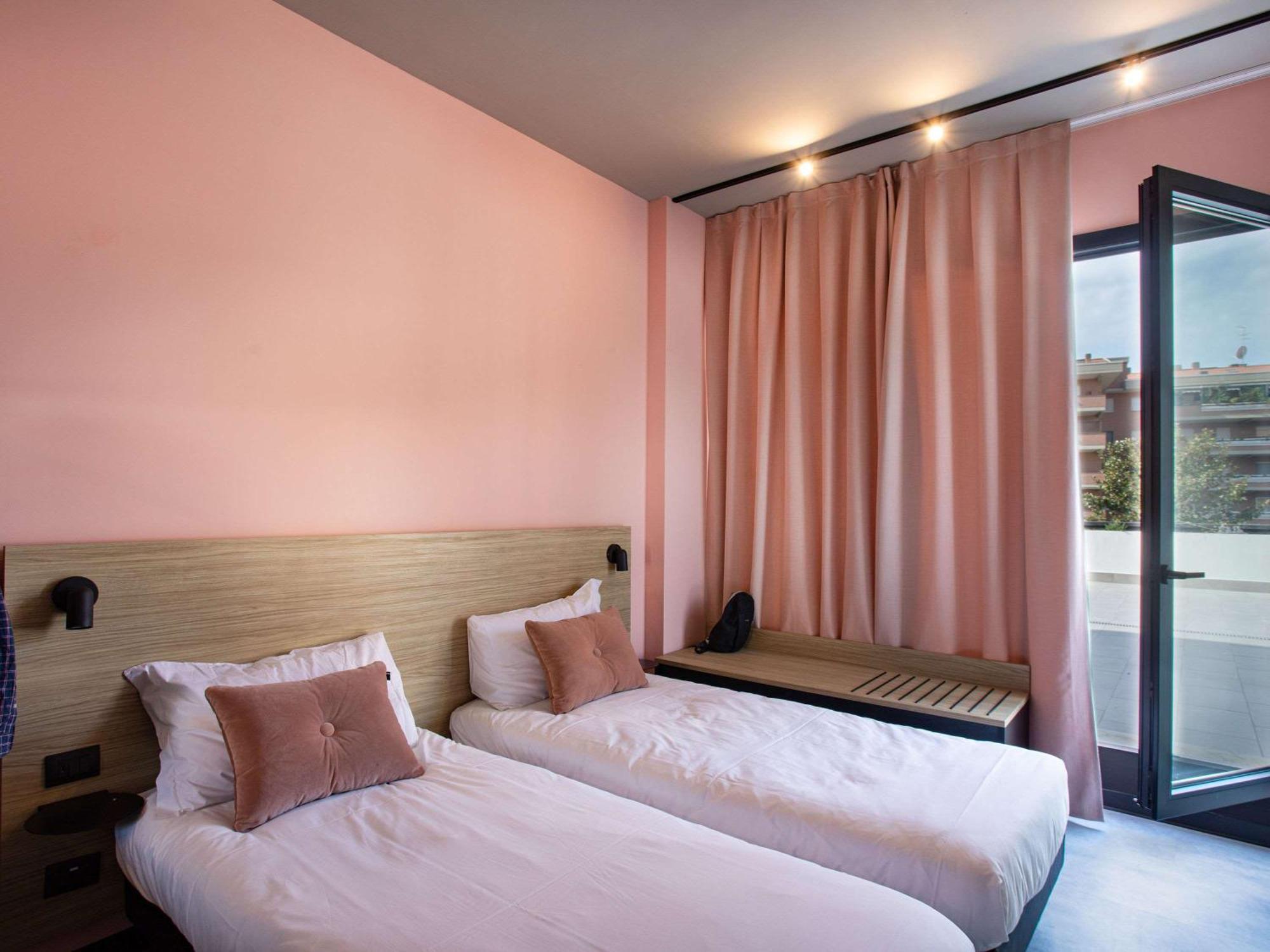 Ibis Styles Roma Aurelia Hotel Ngoại thất bức ảnh