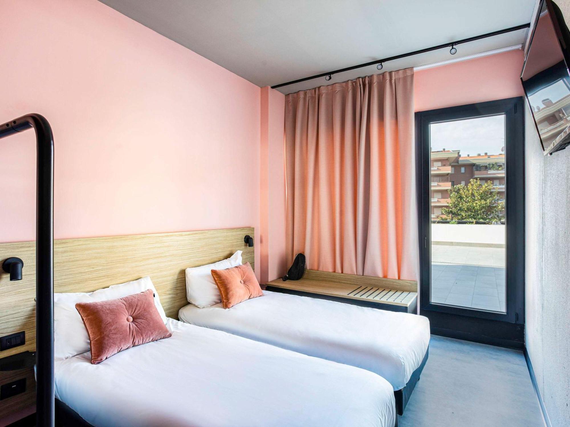 Ibis Styles Roma Aurelia Hotel Ngoại thất bức ảnh